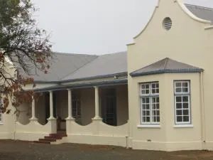 Roode Bloem Farm House - Graaff-Reinet