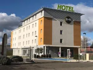 B&B HOTEL Lyon Eurexpo Chassieu - 圣洛朗-德米尔