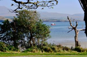 Cottage 101 - Moyard