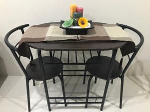 One Palm Tree Apartments