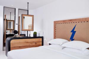 Royal Myconian - Leading Hotels of the World