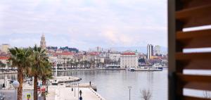 Luxury Apartment Kampanel 