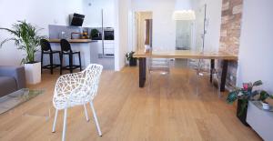 Luxury Apartment Kampanel 