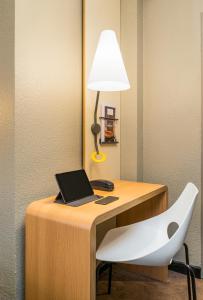 Hotels ibis Clichy Centre Mairie : photos des chambres