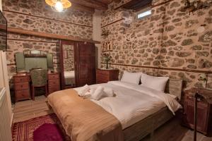 Bayiri Petit Pension Olympos Greece