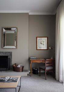 Lancemore Lindenderry Red Hill