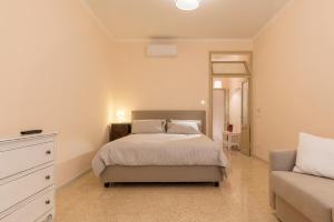 GuestHost - Campo De Fiori Central Flat