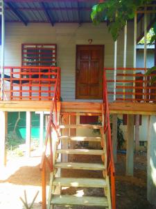 Hutyee Boat Bungalow