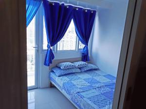 SM Light Residence - 1BR Condo with Balcony FF