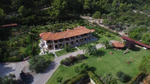 Elena Apartments & Studios