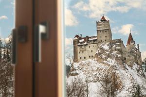 4 star hotel Conacul T&ouml;rzburg Bran Romania