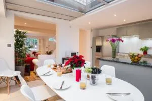 Chelsea London Town House - London