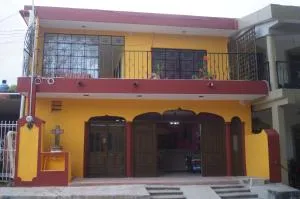 Hostal Las Cruces - 蒂西明