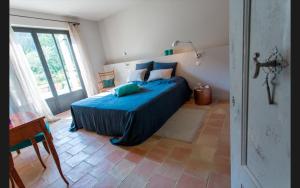 B&B / Chambres d'hotes Mas De La Baume : photos des chambres