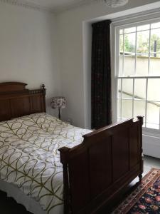 8a Spring Gardens