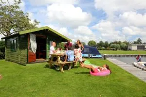 阿斯米尔休闲公园露营地 - 阿斯米尔