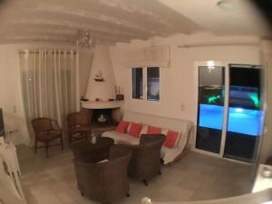 Villa Costa Hydra