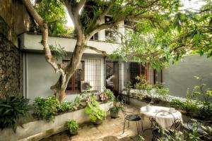 Mount Lodge Boutique Hotel