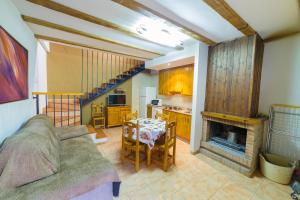 Casas Rurales Olmeda - 3hvězdičkové hotely ve městě Alcalá del Júcar