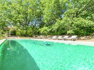 Beautiful riverside villa in Entrecasteaux