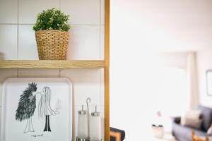 Lets Holidays White apartment with terrace, ac & parking, near beach