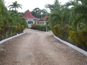 Whistling Villa Runaway Bay