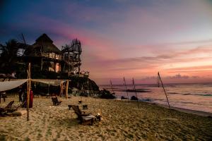 Azulik - Adults Only