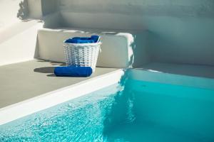 Pantelia Suites Santorini Greece