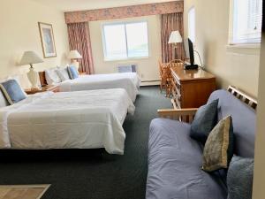 Limited Ocean view-Silver-2 Double Beds/Futon room in Ocean Surf Resort