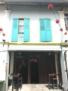 利马秋旅馆 - Kampung Nombor Dua