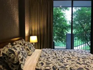 The Khao Yai - Phayayen