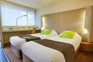 Hotels Campanile Epone : photos des chambres