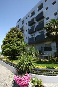 Hotel Feira Pedra Bela