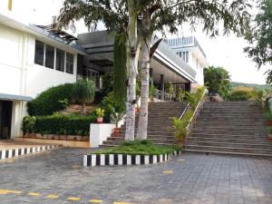 Mount Retreat Resorts - Madurai