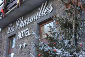 Hotels Hotel Les Charmilles : photos des chambres