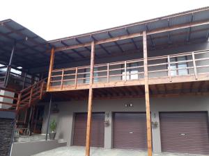 The Upper Deck Apartment