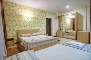 卡勒施贝酒店 - 古达乌塔