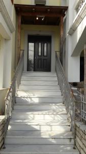 Evis Apartment