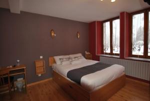 Hotels Auberge du Herisson : Chambre Double Supérieure