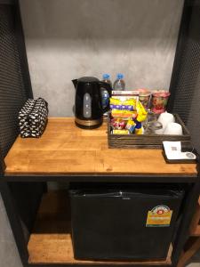 Blackjack Bar and Hostel