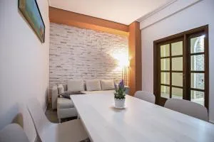 Paradise Apartment in Peiraiki - 比雷埃夫斯