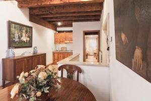 Classic Apartment room in Palazzetto San Lio Rialto
