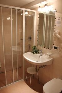 Single Room with Balcony room in Garni Panoramik