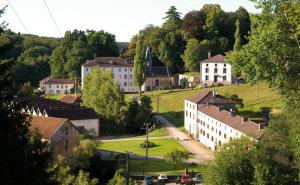 Maisons de vacances La Manufacture Royale de Bains : photos des chambres