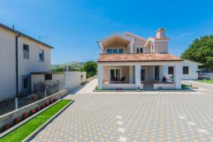 Apartmani Nikola 
