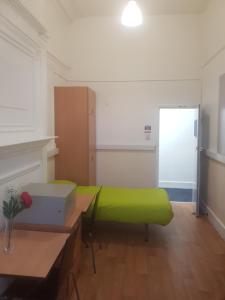 Standard Single Room room in Railton House (Paddington)