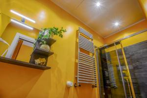 Allegras House Caracciolo