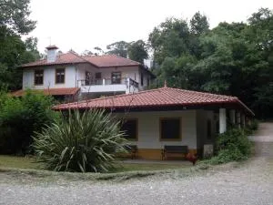 Casa do Moinho Rural campo e praia , 9 pessoas, animais benvindos - Quebrada