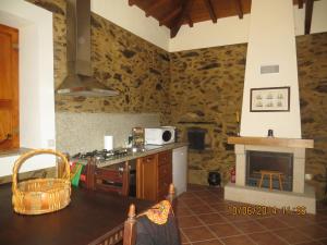 Casa da Avó, campo praia a 2 kms do mar