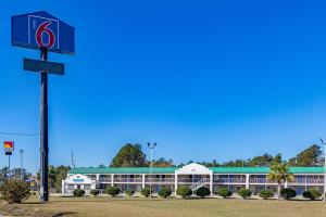 Motel 6-Walterboro, SC